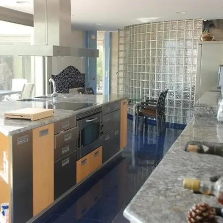 A Ametlla De Mar Pour 8 Personnes Avec Piscine Privee - Hisp-217-17 Villa *